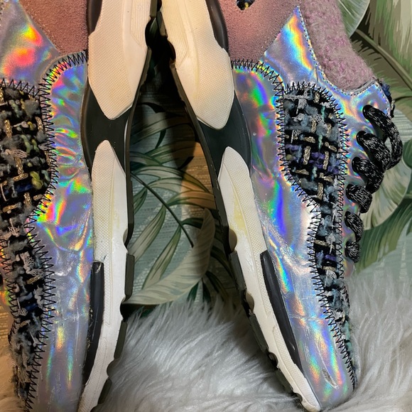 CHANEL tweed sneakers - Picture 11 of 15